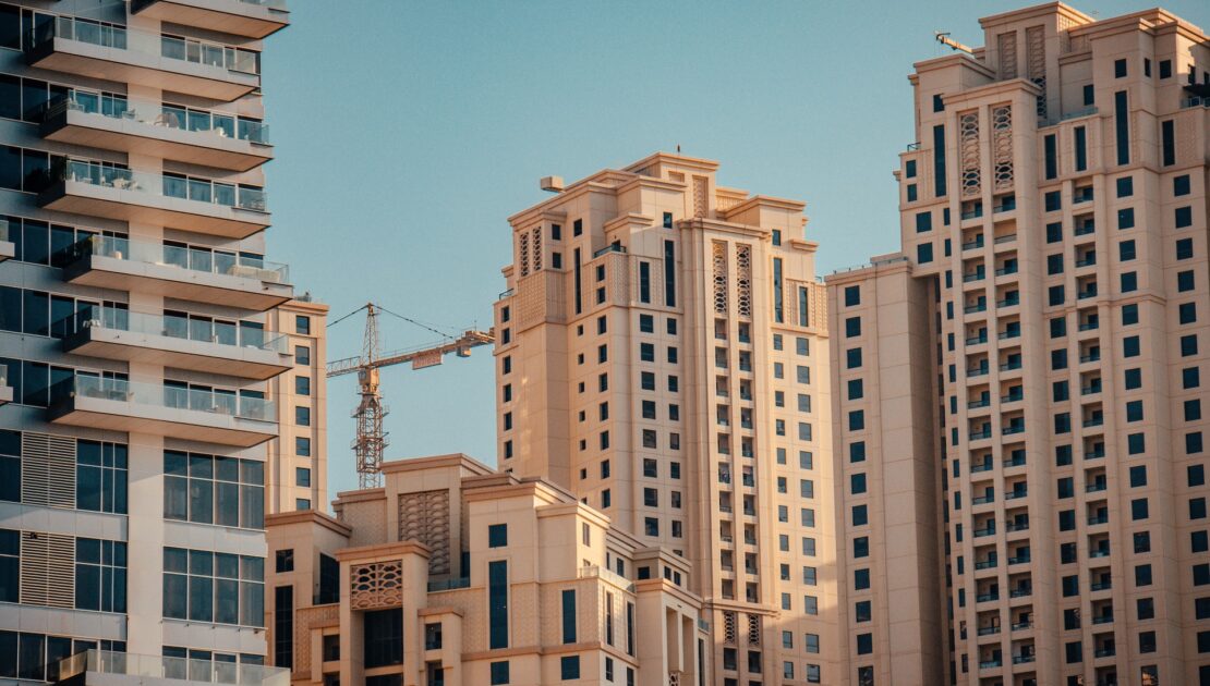объем сделок с недвижимостью в Дубае